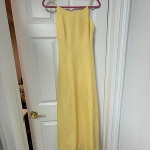 Classy bridesmaids yellow dress! Size 4